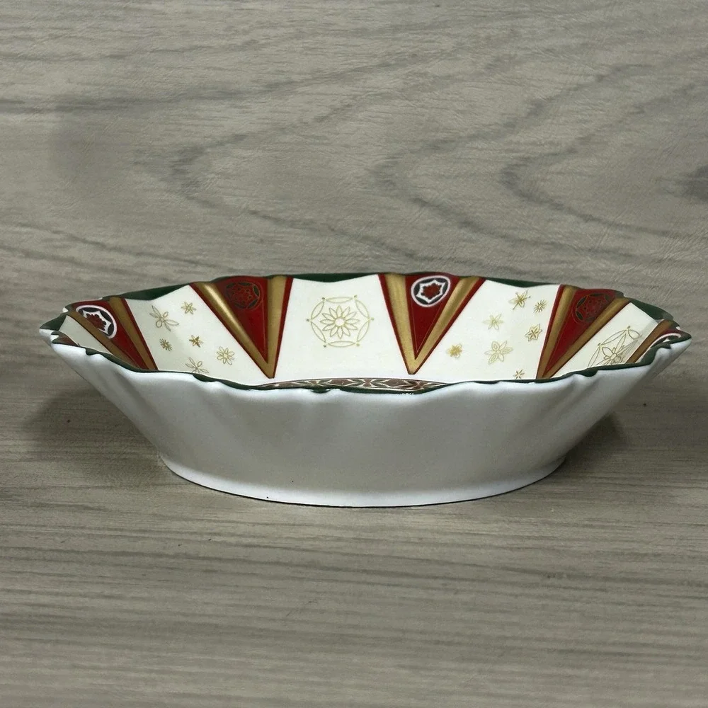 Villeroy & Boch Christmas Theme Toy's Fantasy Snowman Bowl Fruit Sauce 6.25 